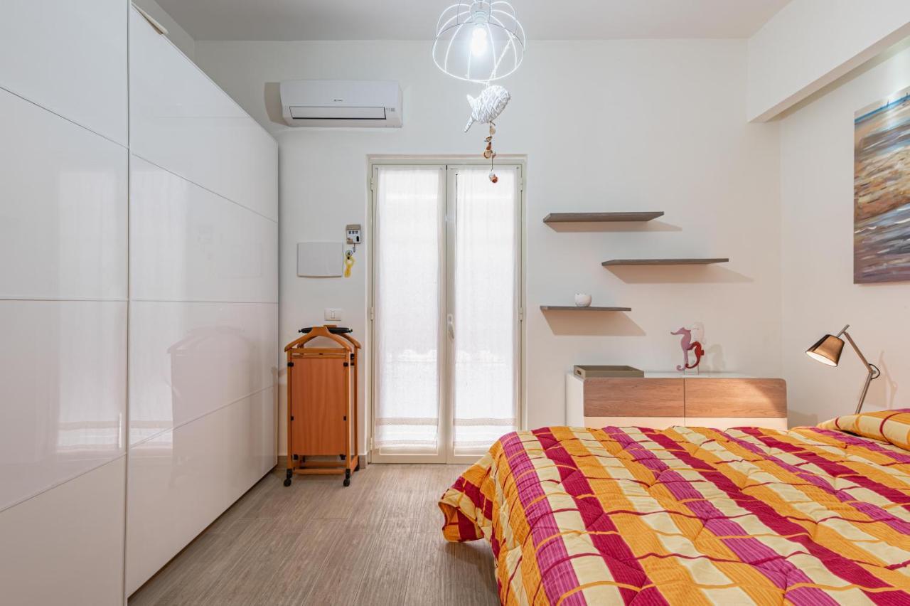 Naxos Bay Flat With Terrace 50 Meters From The Sea Apartment