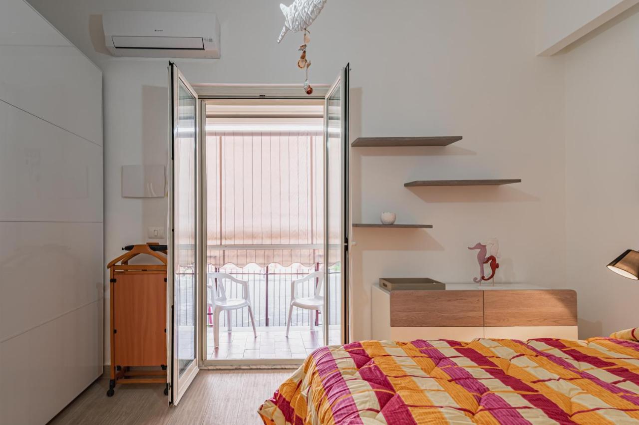 Naxos Bay Flat With Terrace 50 Meters From The Sea Apartment